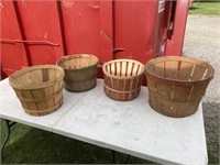 4 Wood bushel baskets