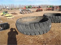 Large 8' Tire Hay Feeder