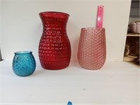 3 Vases