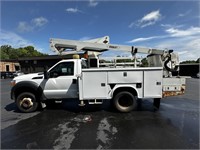 2012 Ford F-450 4x4 Bucket Truck