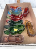 Assorted lot of vintage glass shoes Fenton and