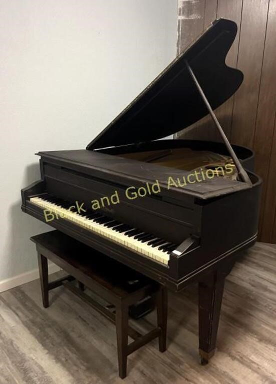 Strich & Zeidler Baby Grand Piano