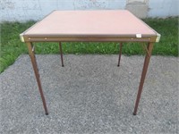 NICE FOLDING CARD TABLE