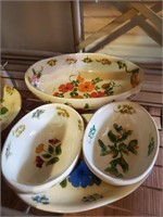 4pc Small Oval Bowls,  Plate