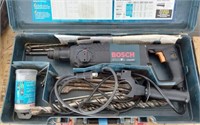 BOSCH HAMMER DRILL- SDS-PLUS
-S4- BOX AND ALL