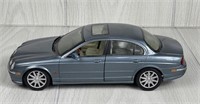 MAISTO DIE CAST JAGUAR S TYPE 1/18 MODEL CAR