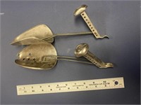 F1) Vintage metal Shoe shapers. Used to retain the