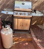 F - OUTDOOR PROPANE GRILL & TANK (Y27)