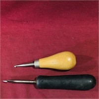 Lot Of 2 Sewing Tools (Vintage)