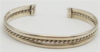 TH-42 MEXICO STERLING CUFF WITH BRAIDED DESIGN