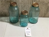 3 Ball Perfect Mason jars w/ lids (2 - 9.75"