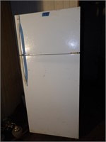 Kenmore Refrigerator for Storage Only NON-WORKING