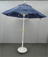Crank Patio Umbrella With Cast Iron Base