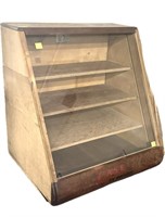 Case wooden with glass front knife display,