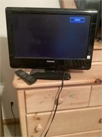 19 inch Philips TV with remote