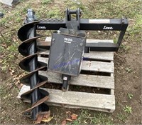 Lowe 1650 post hole auger,and 12”auger Quick Attac