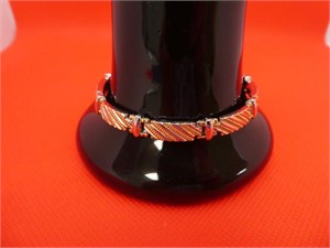 Magnetic Gold Wash 8" Bracelet