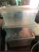 3 Plastic Storage Containers with Covers