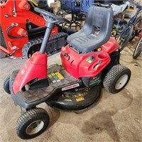 30" Troy-Bilt Riding mower in running order