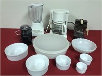 Kitchenwares and Appliances- Blender, Coffee Maker