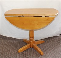 Maple drop leaf table 36"  with 2 - 9" drop leaves