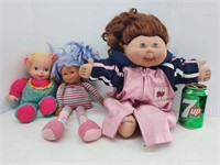 (3) Dolls