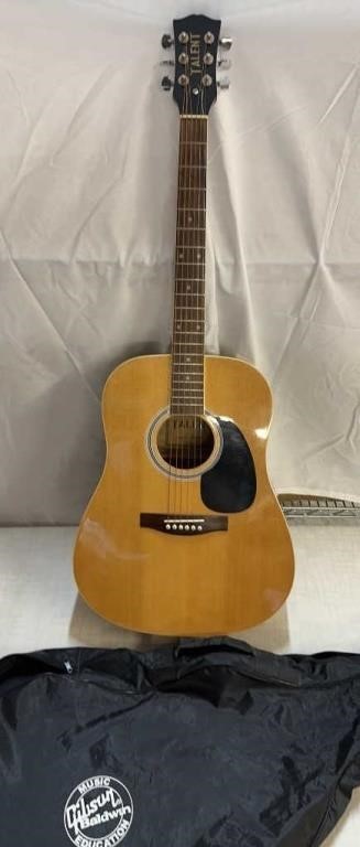 Talent Model MA41NACH Acoustic Guitar With carry