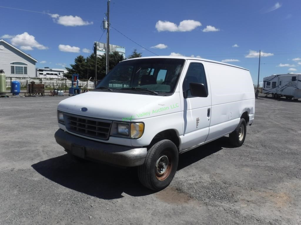 1995 Ford E-250 Cargo Van