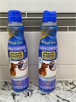 Magic Coat Cleans Dog Shampoo