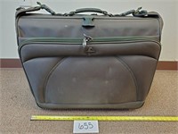 Atlantic Wheeled Garment Bag / Luggage (No Ship)