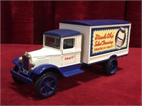 1/25 1931 Kraft Hawkeye Truck Bank