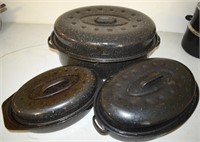 (3) Vtg Black Graniteware Turkey Roaster Pans