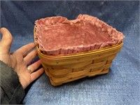 1995 Longaberger medium berry basket (pink liner)
