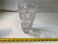 Pinwheel design Crystal Vase