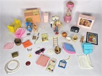 Barbie Accessories: Kelly, TV, Radio, Poster