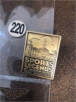 SPORTS LEGENDS PIN OF HEROES SEE PIC 220