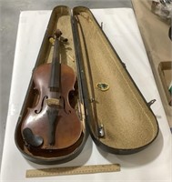 Violin - no markings/ brand