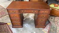 Mahogany Kneehole Desk