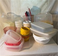 Assorted Tupperware Containers w/ Lids