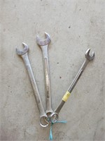 LARGE 1 5/8" , 1/ 1/2", 1 3/8" END WRENCHES