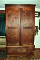Ca. 1820 American walnut two door over deep single