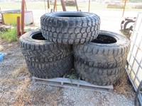 Set of 5 Tires 37x13.50R20LT