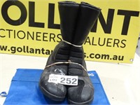 A Drytex Motorcycle Boots Size 43