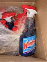 7 23fl.oz. bottles of Windex ammonia free