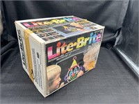 1986 Lite Brite w/Pegs,Sheets & Original Box
