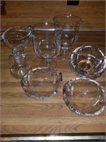 CRYSTAL GLASSES AND FRUIT BOWLS