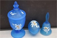 3 Pieces Of Westmoreland Blue Mist Daisy Glass