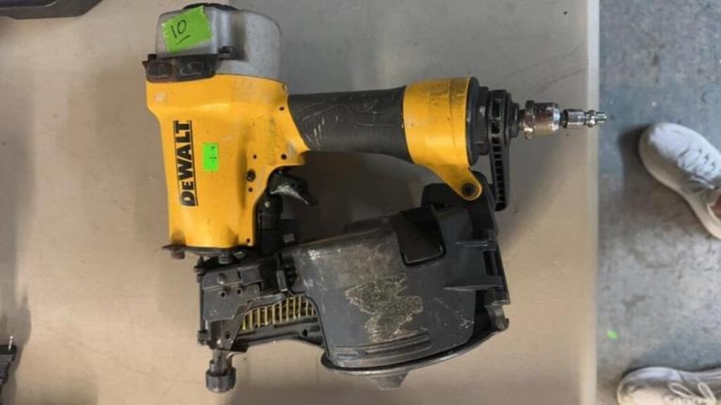 DEWALT ROLLED ROOFING NAILER