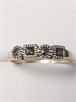 SILVER MARCASITE RING