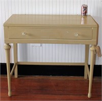 Small Desk/Entry Table w Drawer & Glass Knobs